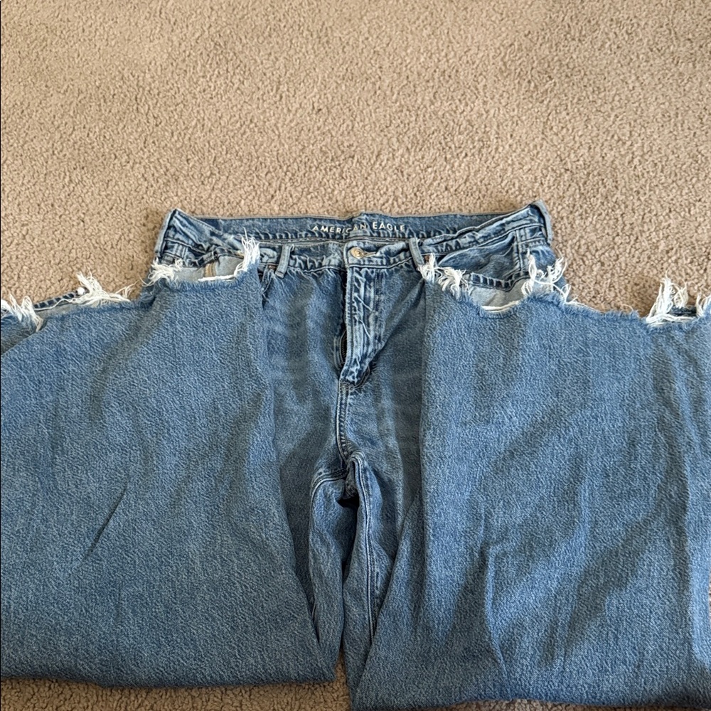 American Eagle Outfitters Ripped Blue Denim Jeans
